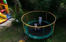 Camping du Port Caroline - Aire de jeux 1