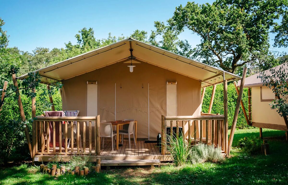 22 - Camping La Blanche Hermine - Hébergement
