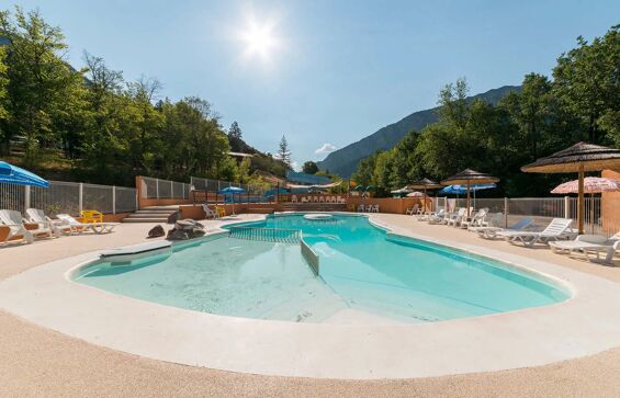 03 - Camping le Clot du Jay - Piscine