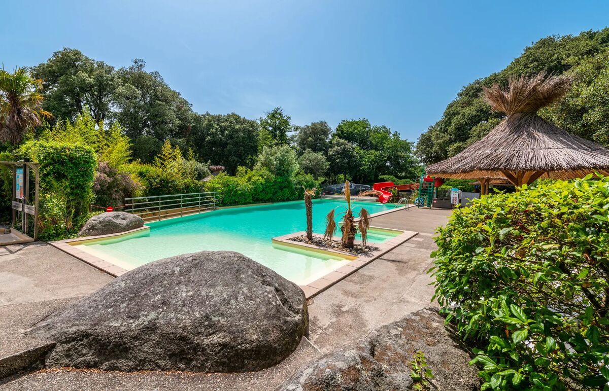 08 - Camping Le Martinet Rouge - Piscine