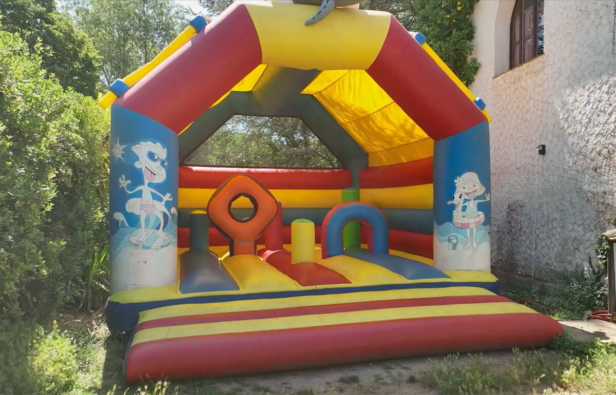 12 -  Camping Le Moulin des Iscles - Aire de jeux