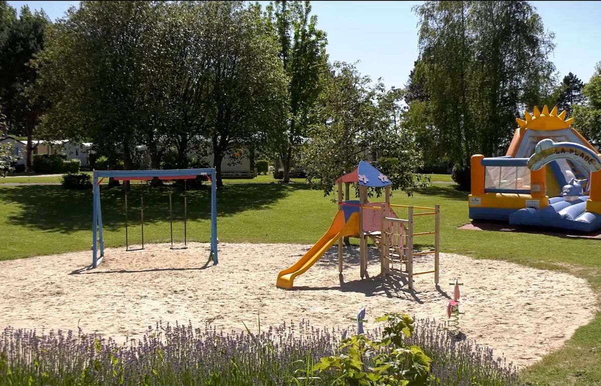 11 - Camping Le Rompval - Aire de jeux