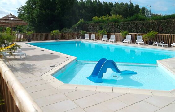 01 - Camping Beauchêne - Piscine