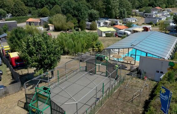 02 - Camping Beauchêne - Piscine