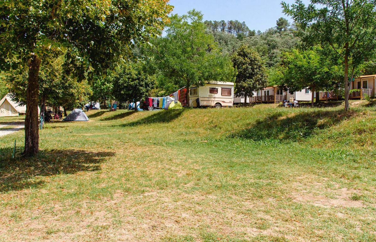 27 - Camping Mas de Champel - Hébergement