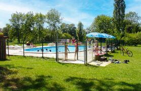 Offre ' - '02 - Camping Les 3 Ours - Piscine