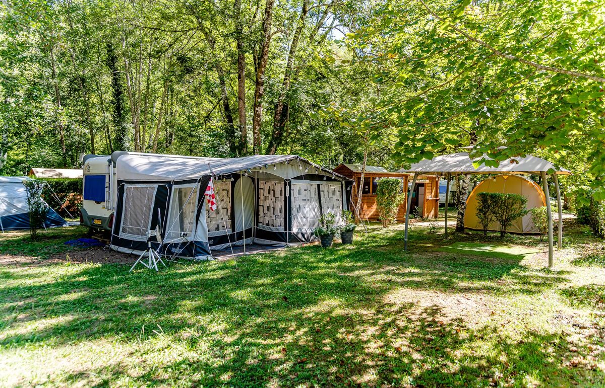 Camping Le Val de la Marquise - Hébergement 8
