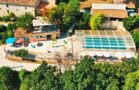 02 - Camping La Beaume - Piscine