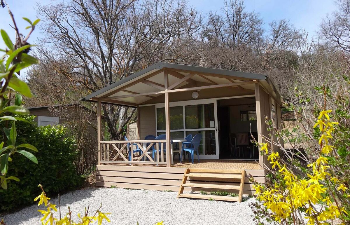 19 - Camping La Beaume - Hébergement