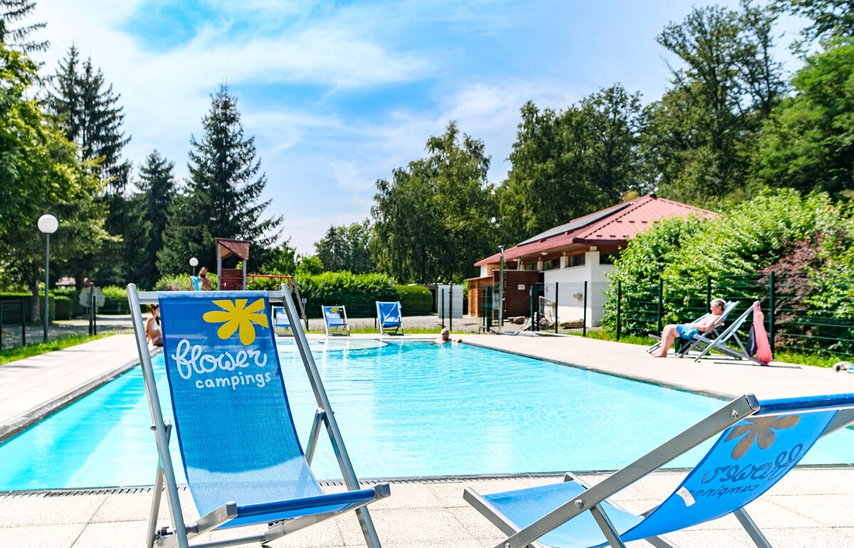 05 - Camping du Lac de la Seigneurie - Piscine