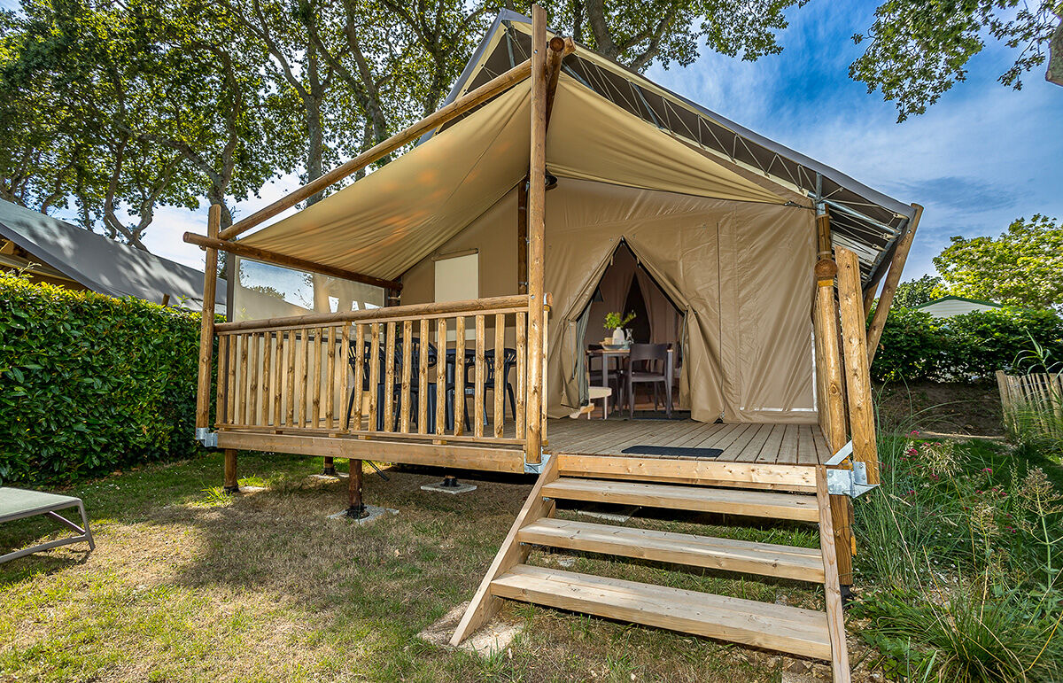 11 - Camping Domaine de Pendruc - Hébergement