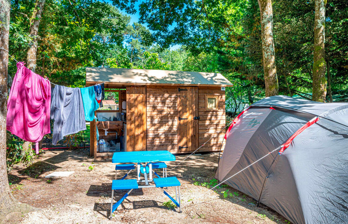 33 - Camping Les Biches - Hébergement