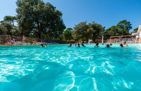 Offre ' - '03 - Camping Monplaisir - Piscine