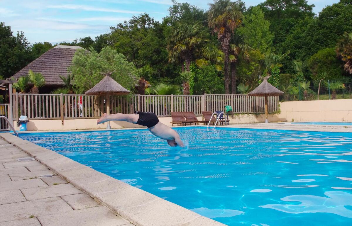 04 - Camping de la Corniche - Piscine