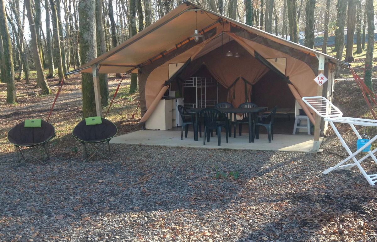 17 - Camping de la Corniche - Hébergement