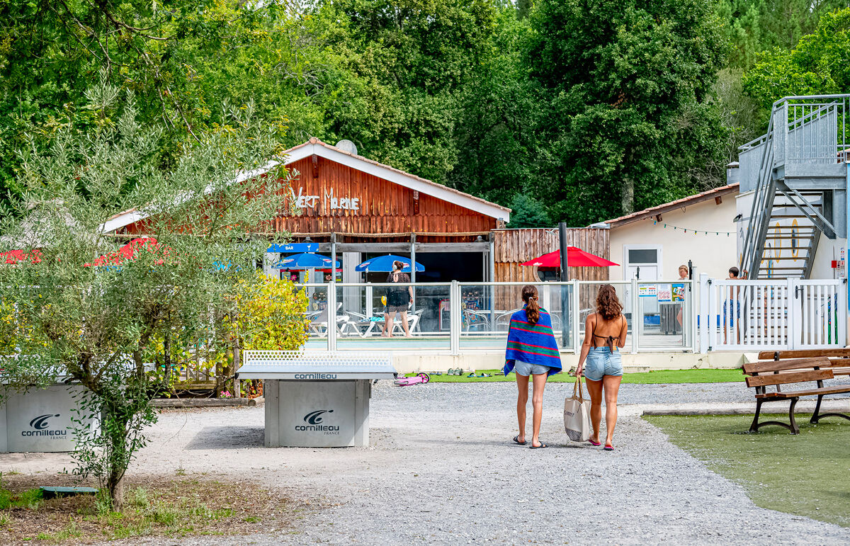 07 - Camping La Canadienne - Piscine