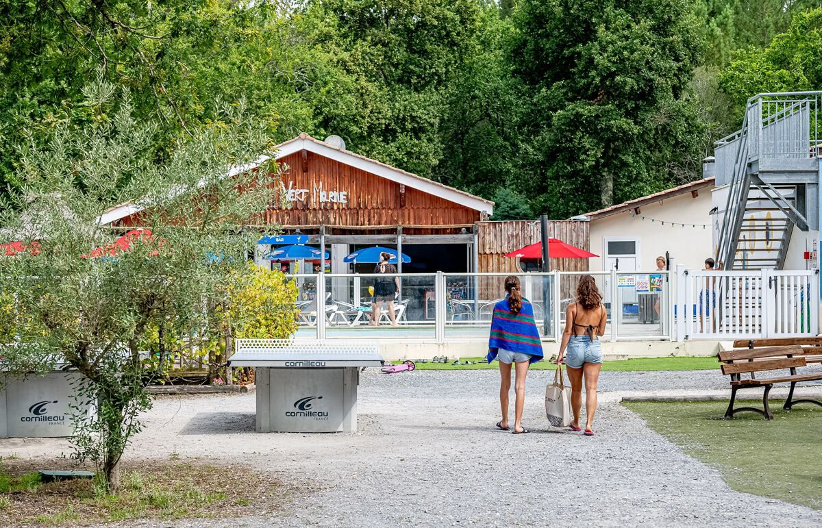 07 - Camping La Canadienne - Piscine