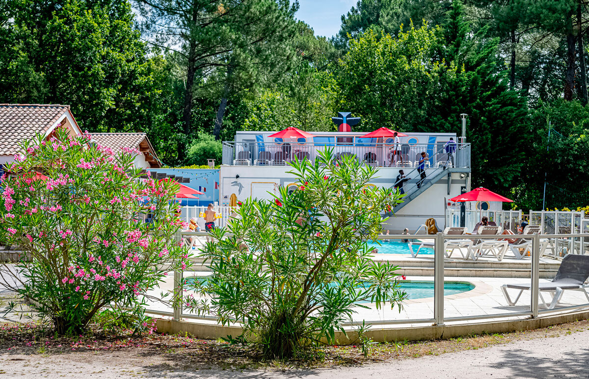 08 - Camping La Canadienne - Piscine