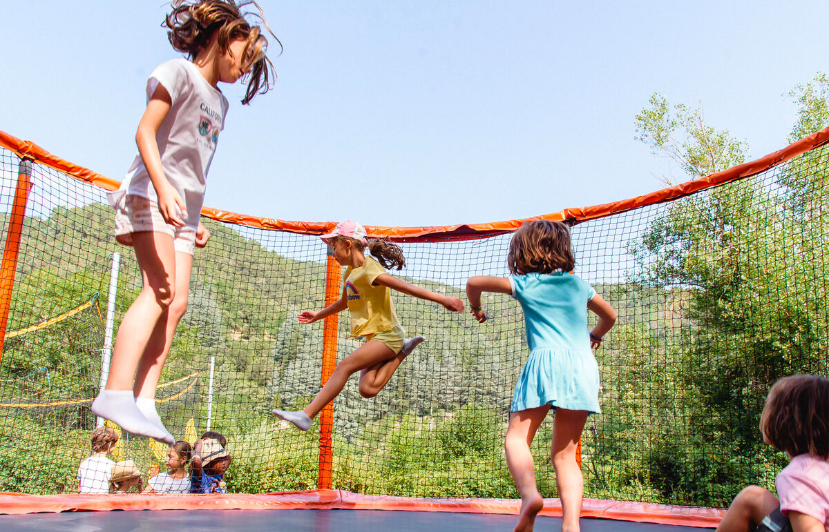 11 - Camping Mas de Champel - Aire de jeux