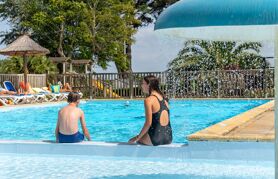 offer ' - '01 - Camping Port La Chaine - Piscine