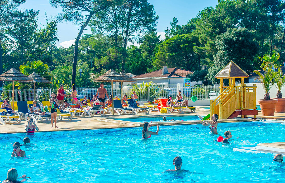 09 - Camping Les Dunes - Piscine