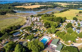 offer ' - '01 - Camping Le Conleau - Situation