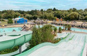 offer ' - '01 - Camping Le Vorlen - Piscine