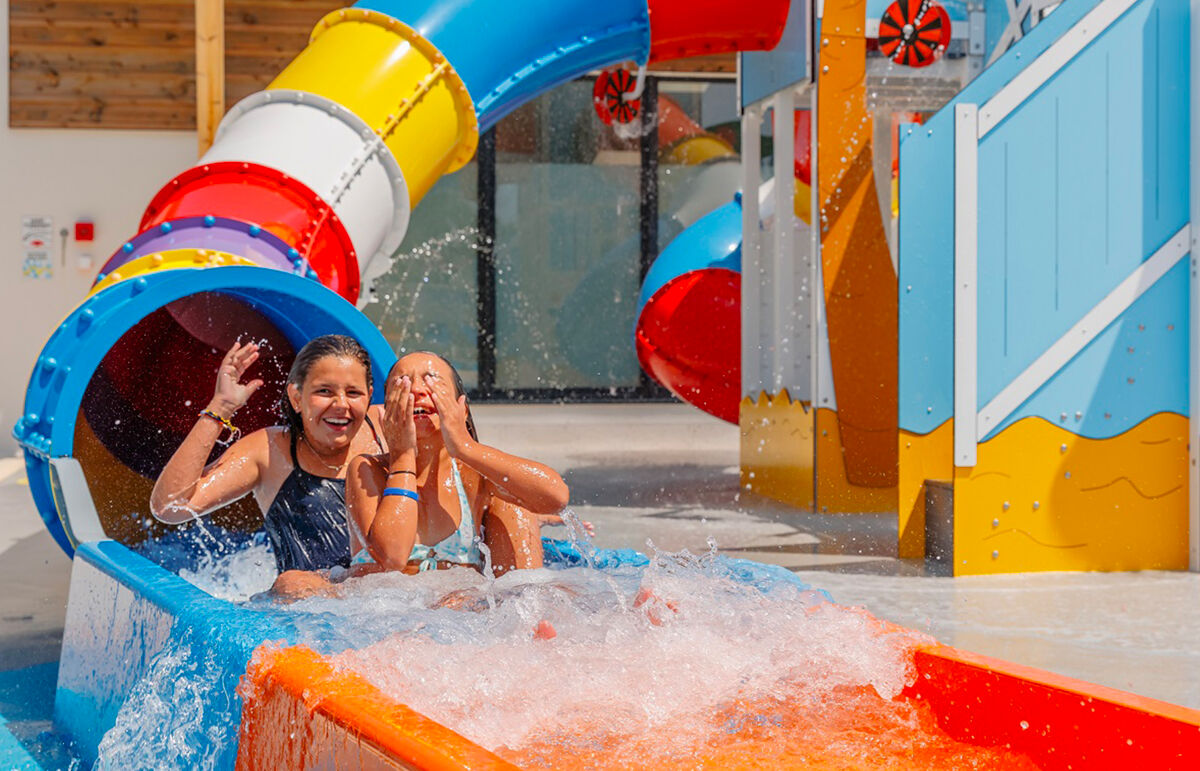 10 - Camping La Guichardière - Piscine