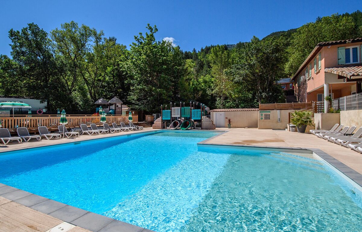 04 - Camping La Pinède - Piscine