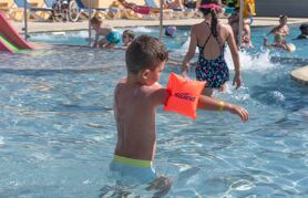 offer ' - '02 - Camping Vitamin - Piscine