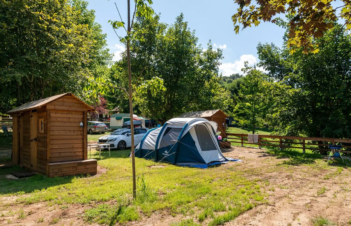 25 - Camping Le Val de l'Arre - Hébergement