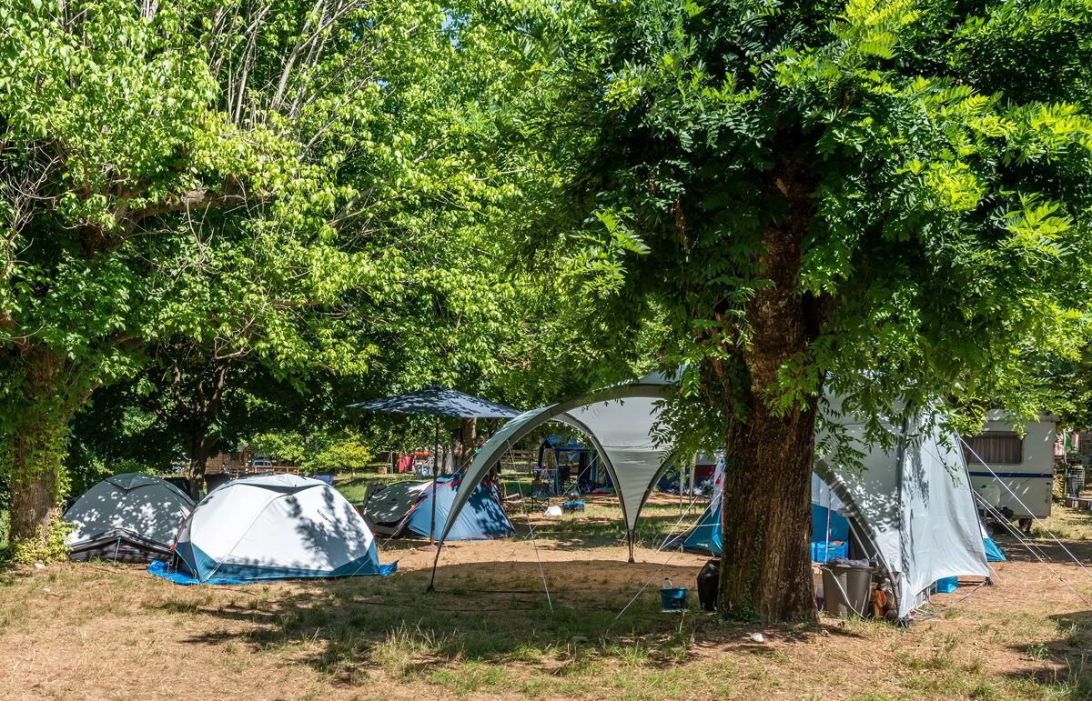 29 - Camping Le Val de l'Arre - Hébergement