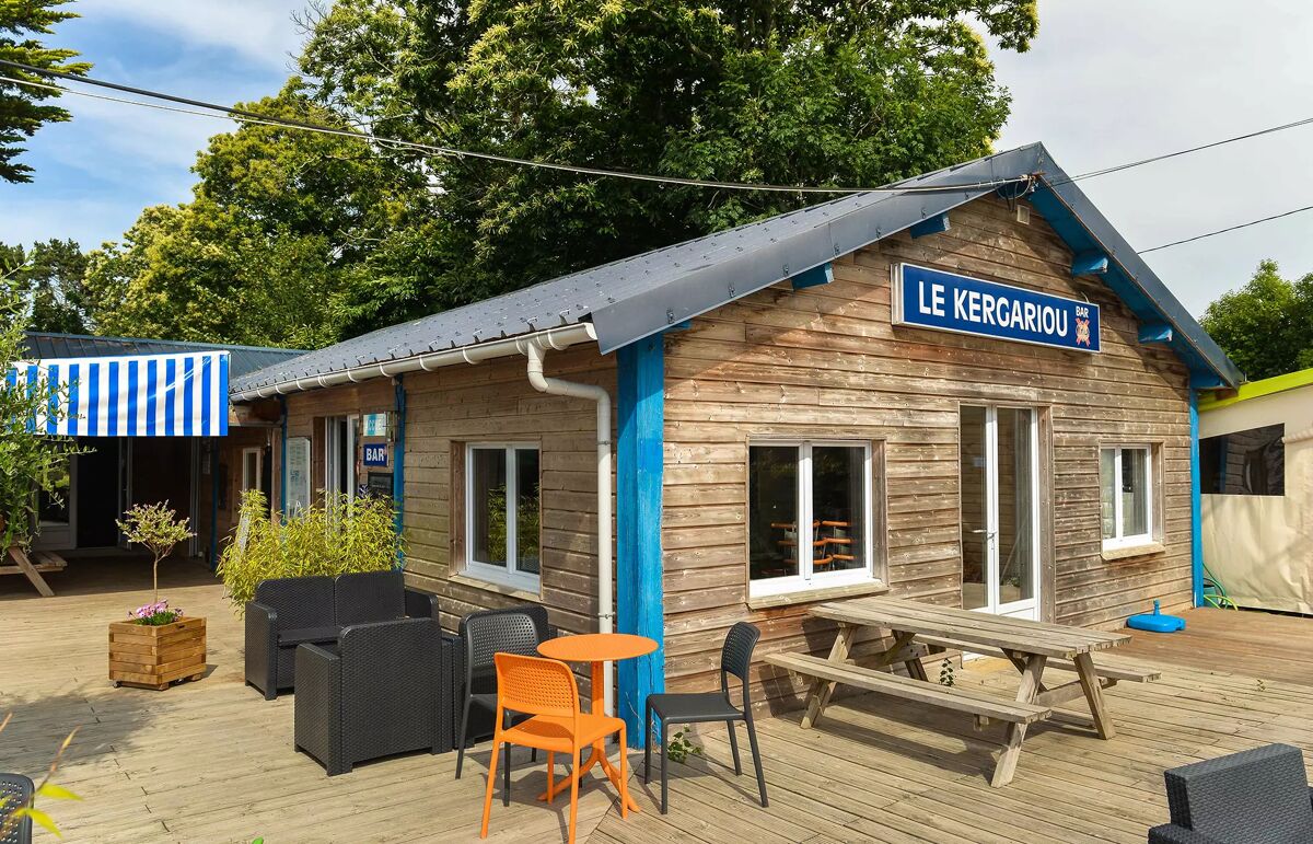 19 - Camping Le Kergariou - Service
