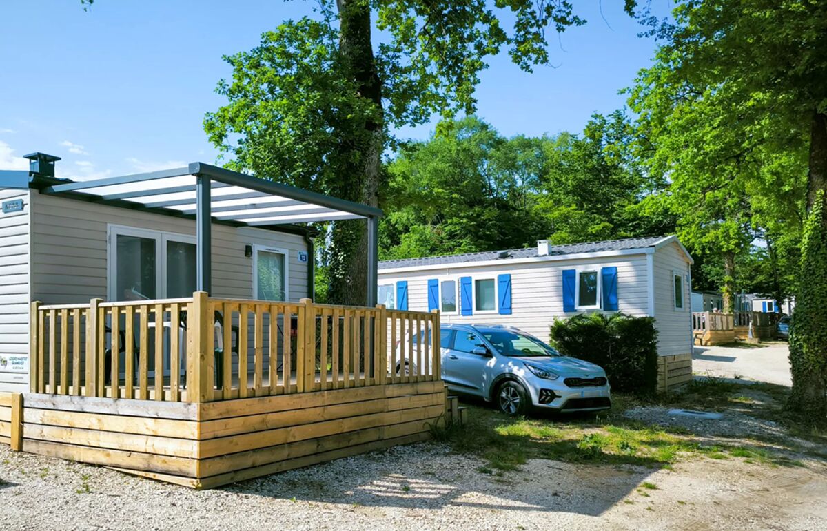13 - Camping La Forêt - Hébergement