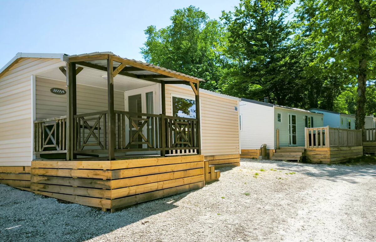 15 - Camping La Forêt - Hébergement