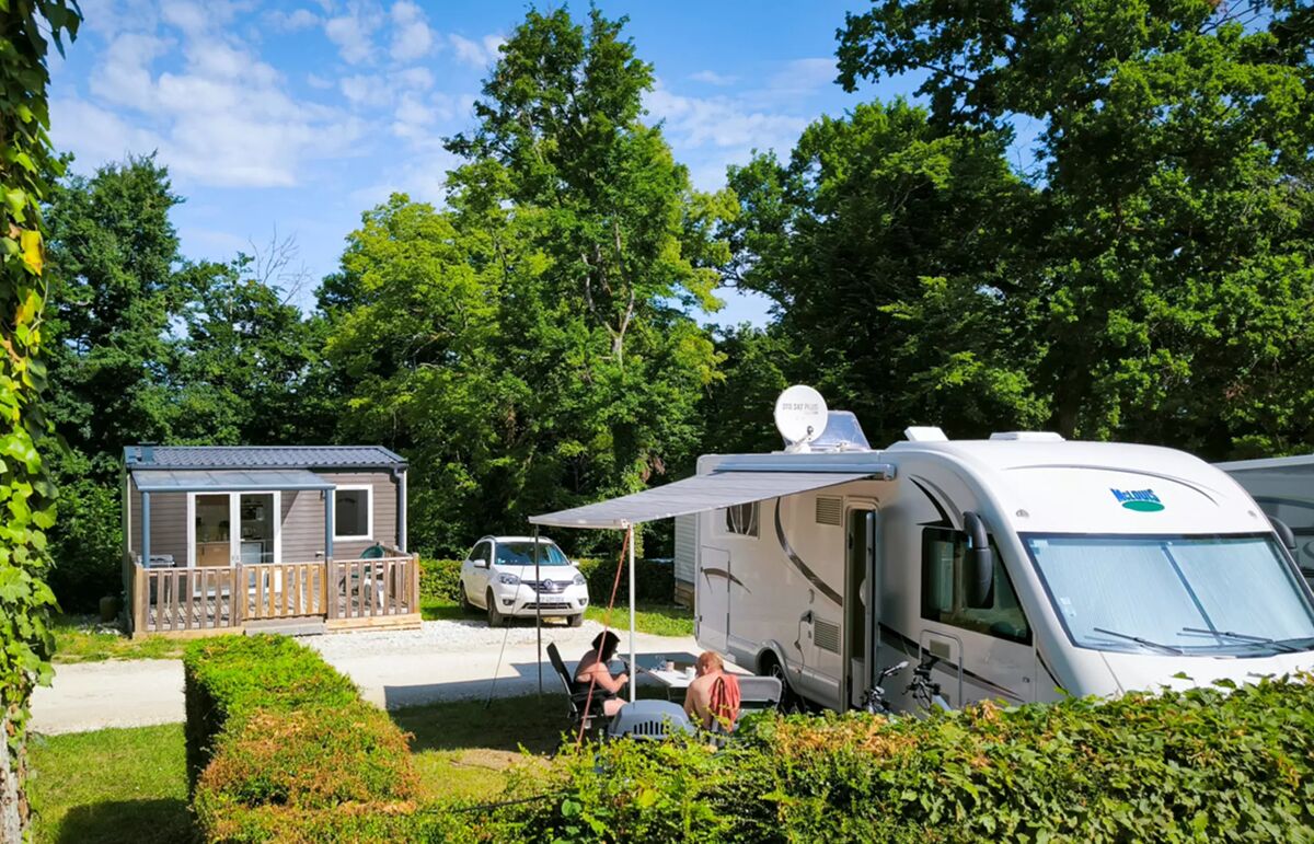 19 - Camping La Forêt - Hébergement
