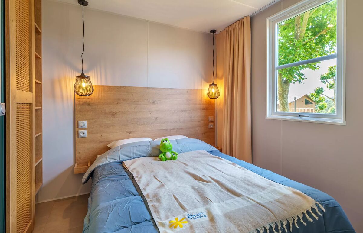 22 - Camping de la Hallerais - Hébergement