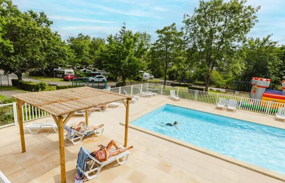 03 - Camping Les chevaliers de Malte - Piscine