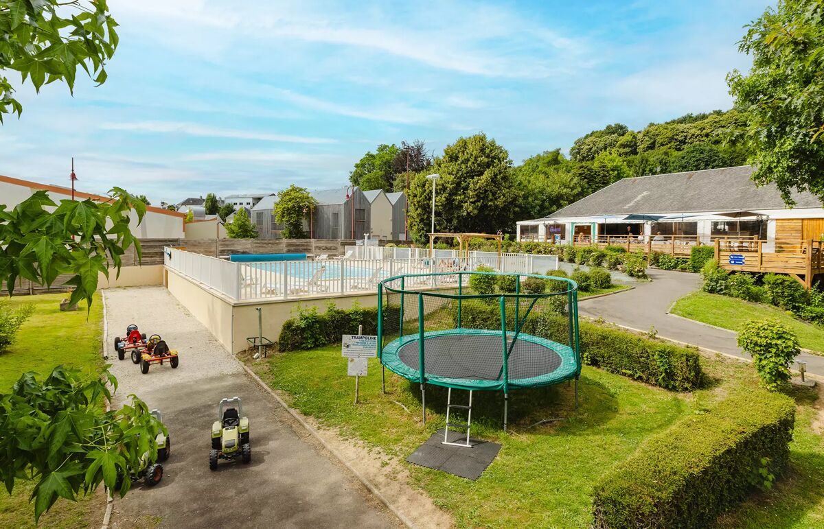 10 - Camping Les chevaliers de Malte - Aire de jeux