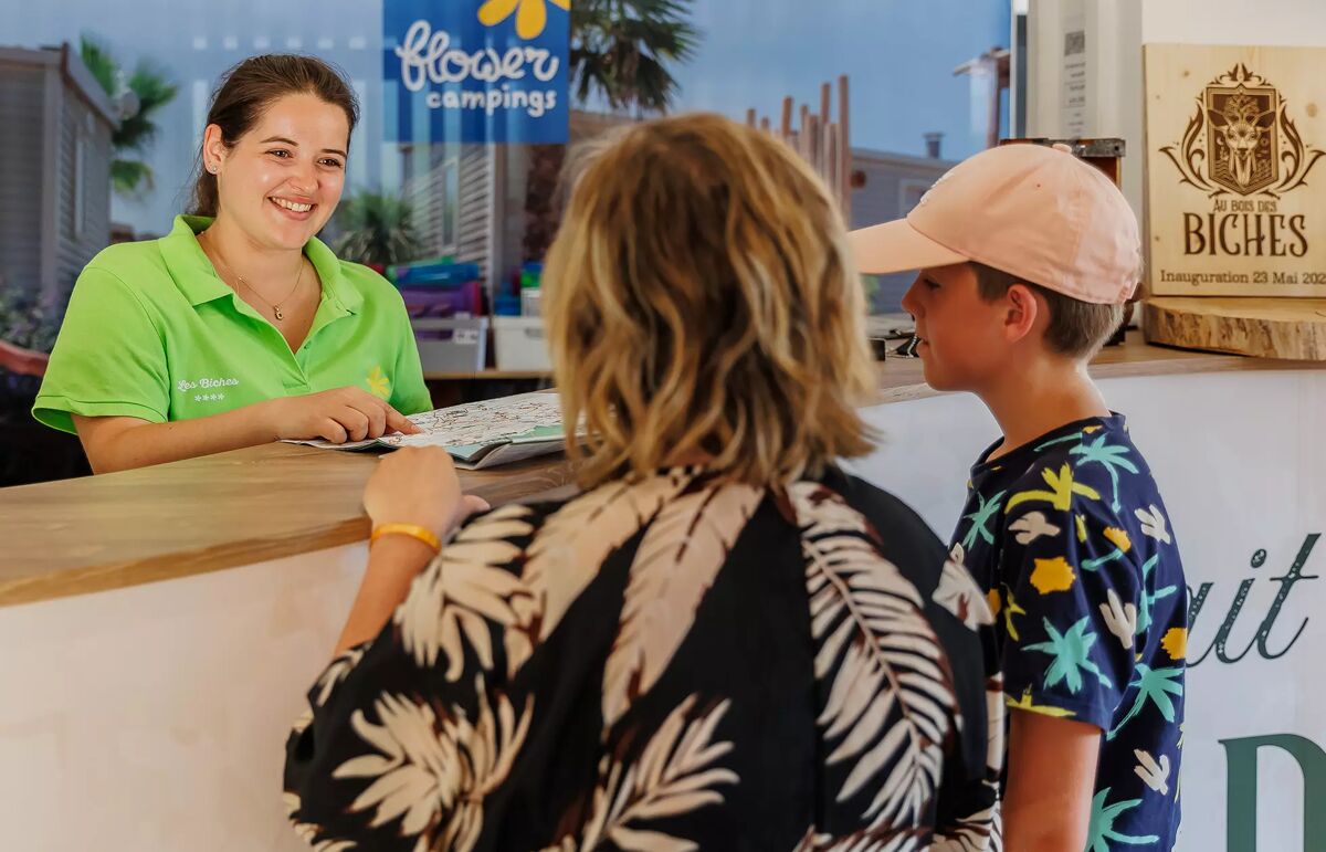 34 - Camping Au Bois des Biches - Service