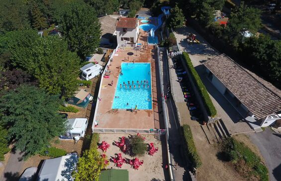 02 - Camping Les Fauvettes - Piscine