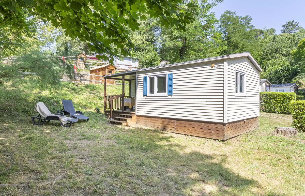 16 - Camping Les Fauvettes - Hébergement