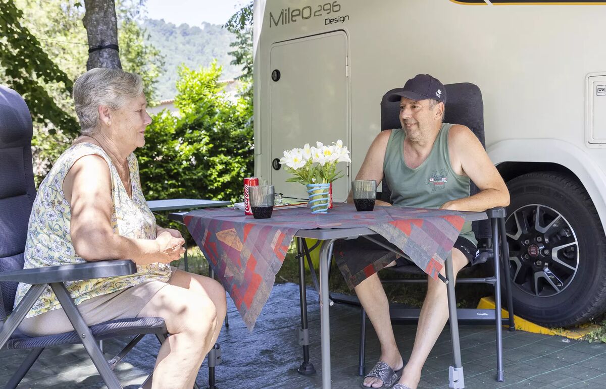 17 - Camping Les Fauvettes - Hébergement