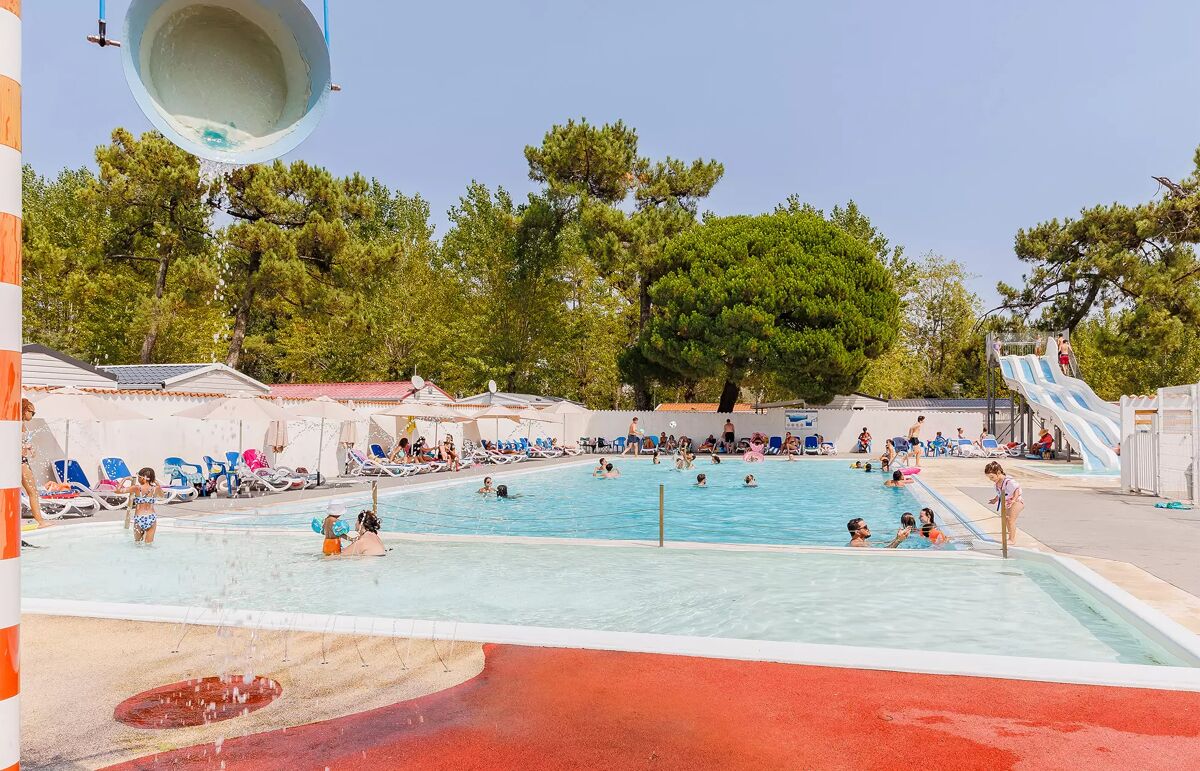 06 - Camping Escale du Perthuis - Piscine