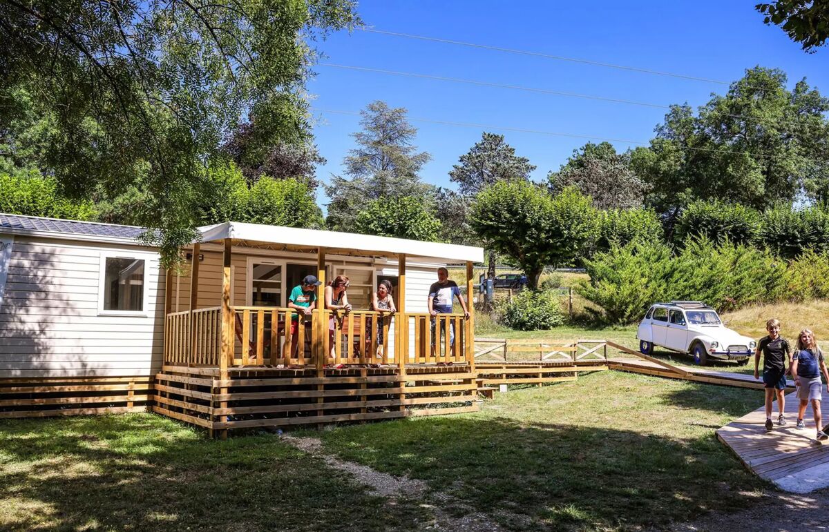 12 - Camping Soleil de la Bastide - Hébergement
