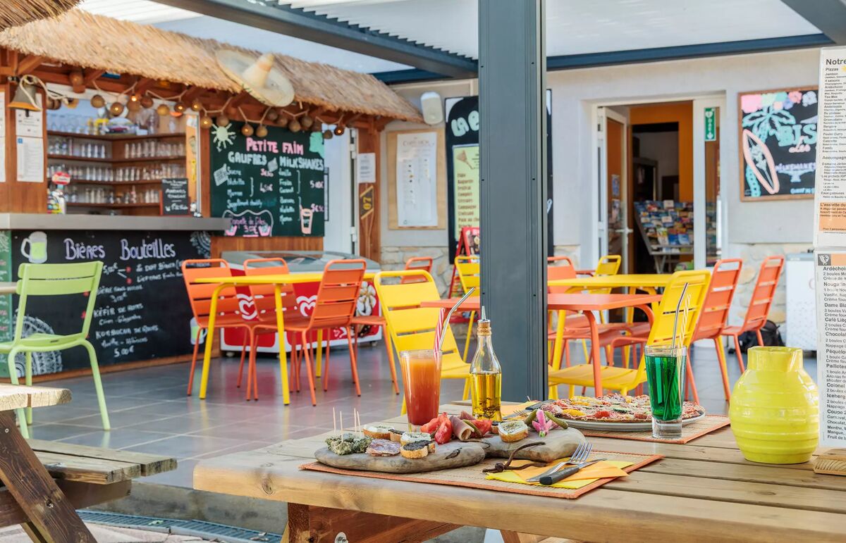27 - Campings Les Paillotes - Service