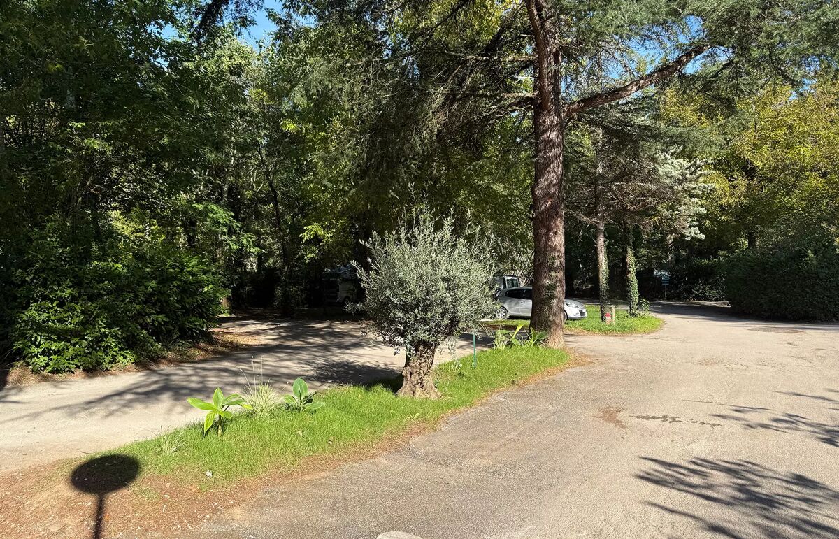 12 - Camping de la Plage - Hébergement