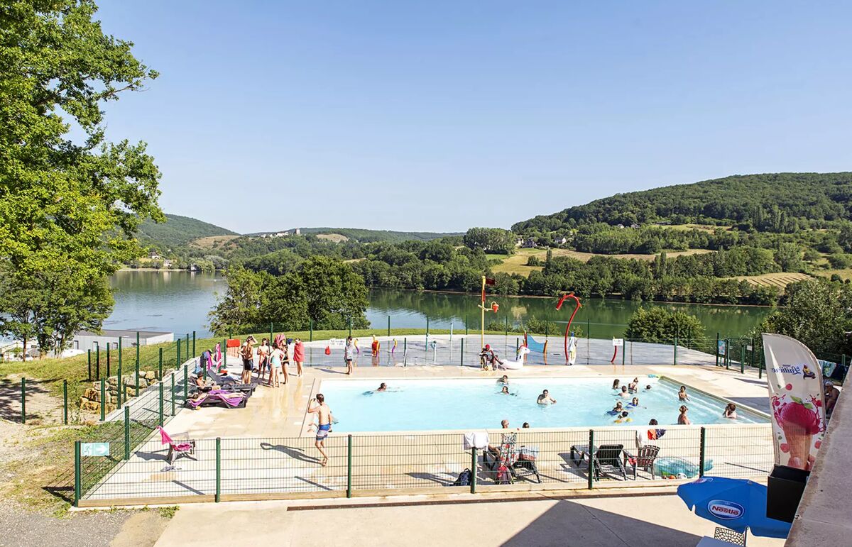 01 - Camping Le Lac du Causse - Piscine