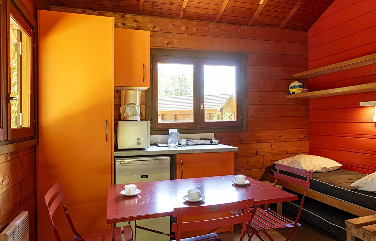 23 - Camping Le Lac du Causse - Hébergement