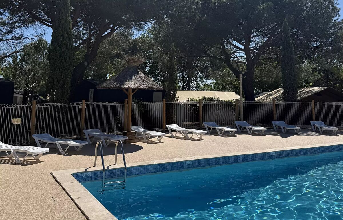 04 - Camping Le Mas de Mourgues - Piscine